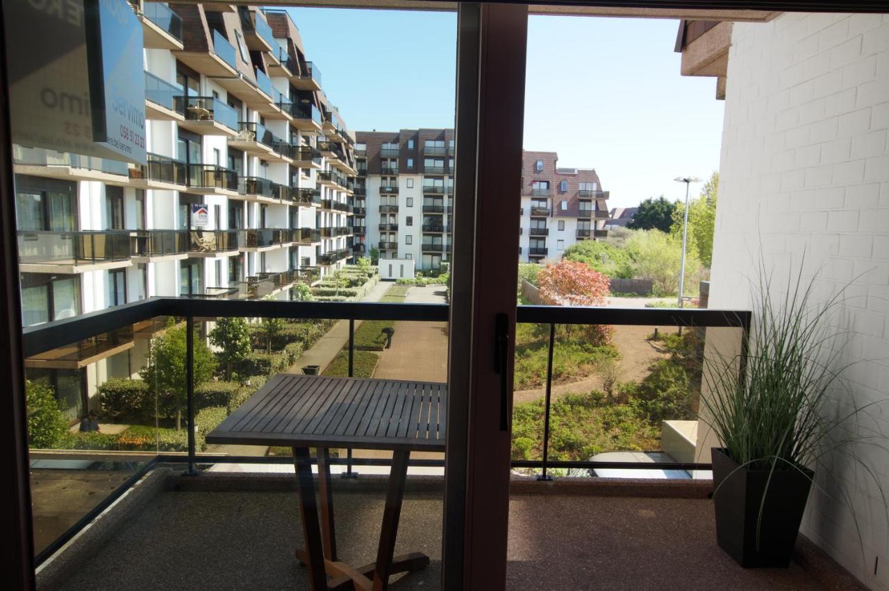 Residentie Koksijde Promenade Apartment Exterior photo